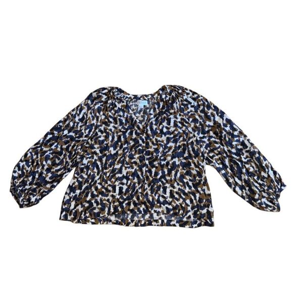 Velvet by Graham & Spencer Women's Melinda Printed Button-Up Top Size Medium - Picture 8 of 12